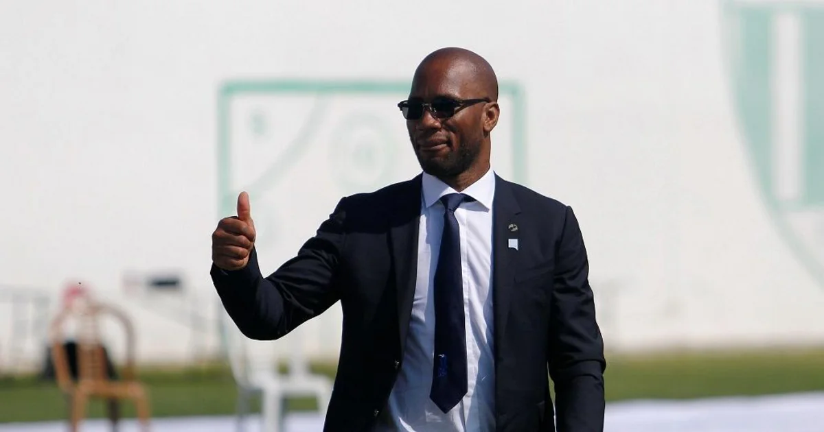 Tanınmış futbolçu federasiya prezidentliyinə namizəd olub