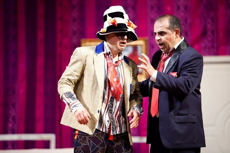 Akademik Milli Dram Teatrında “Zorən şorgöz” tamaşası təqdim olunub