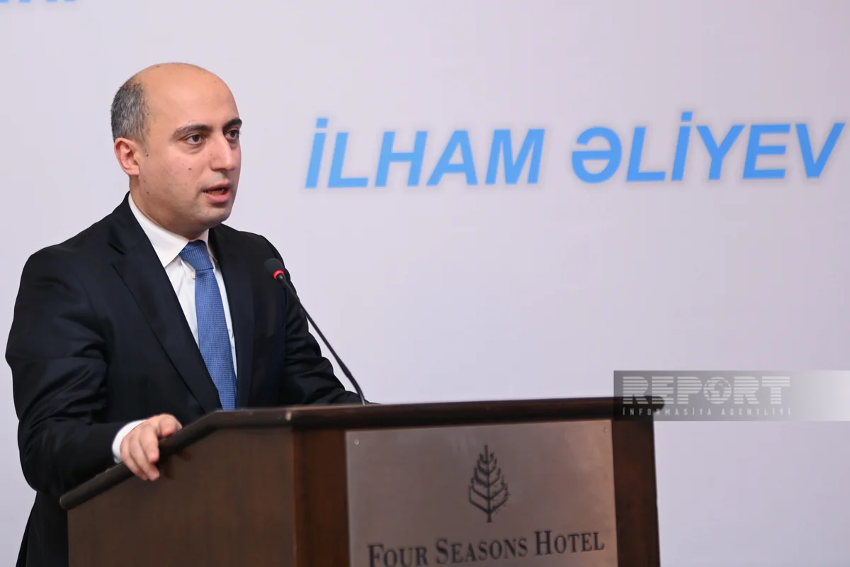 Emin Əmrullayev: 5-7 il ərzində Azərbaycanda standartdan kənar məcburi köçkün məktəbi anlayışı olmayacaq