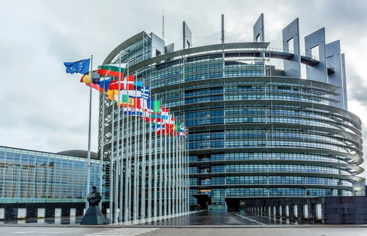 Европарламент проголосовал за отмену импортных пошлин ЕС для Украины