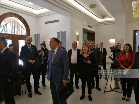 Bursada İltəriş Qutluq Xaqan Memorial Kompleksi və Kitabəsinin təqdimatı keçirilib
