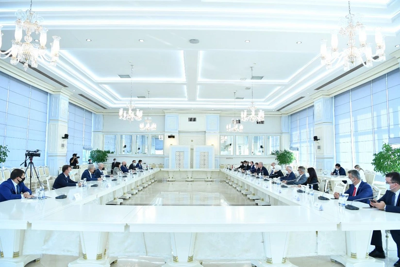 Sahibə Qafarova AKP nümayəndə heyəti ilə görüşüb