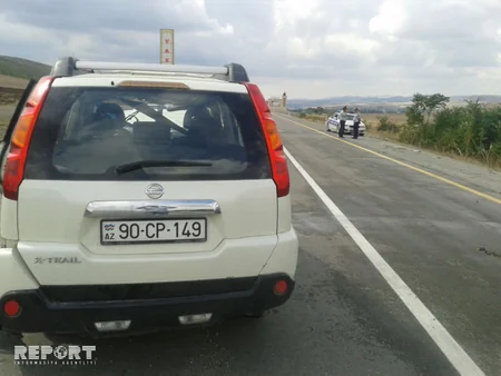 Azərbaycanda toydan qayıdan ailə qəzaya düşüb, iki nəfər ölüb - FOTO