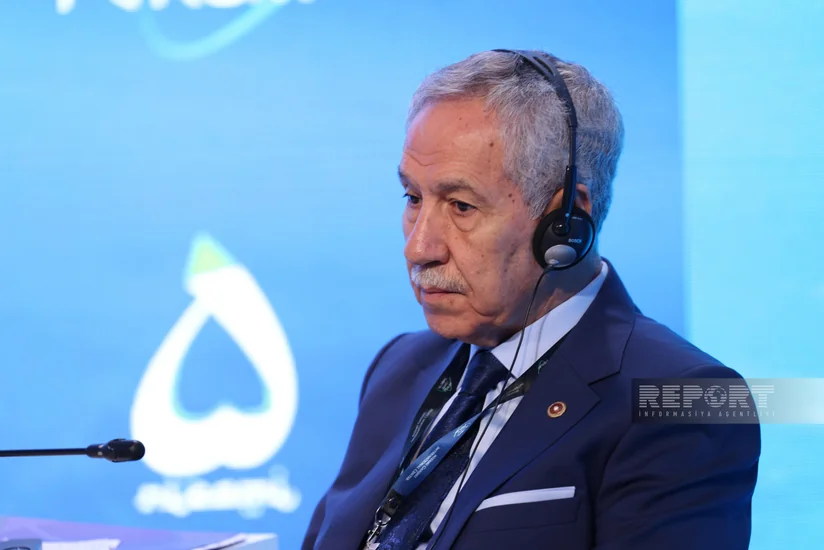 TBMM-in sabiq sədri: Dünya çətinliklər içərisində yaşamağa layiq deyil