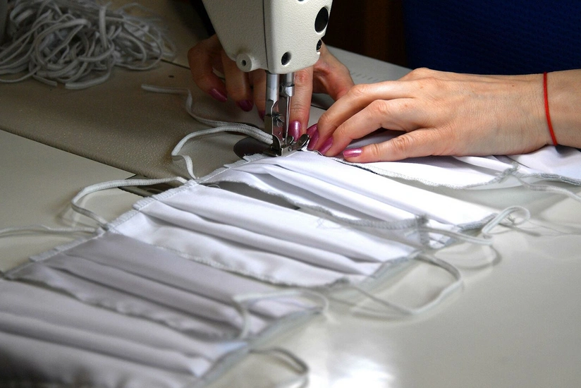 В России начнут производить самоочищающуюся ткань для медицинских масок