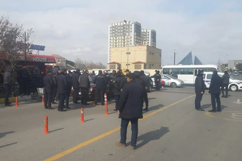 В Баку проведен рейд в целях пресечения незаконных пассажироперевозок