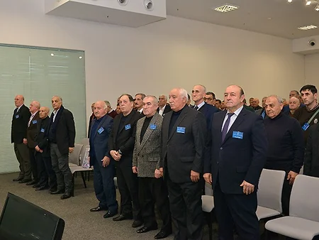 AFFA rəhbərliyi veteranlarla görüşdü