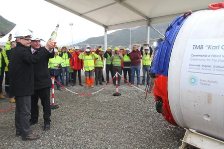 Albaniyada TAP üzrə mikrotunelin inşasına başlanılıb