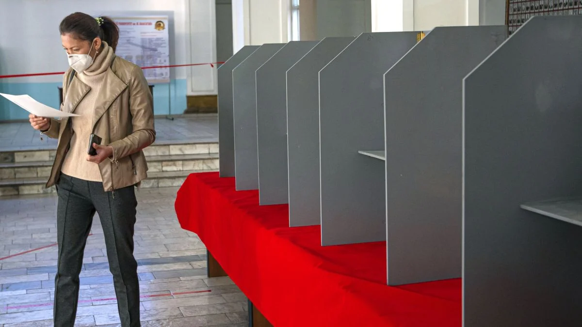 Bu gün Qırğızıstanda parlament seçkiləri keçiriləcək