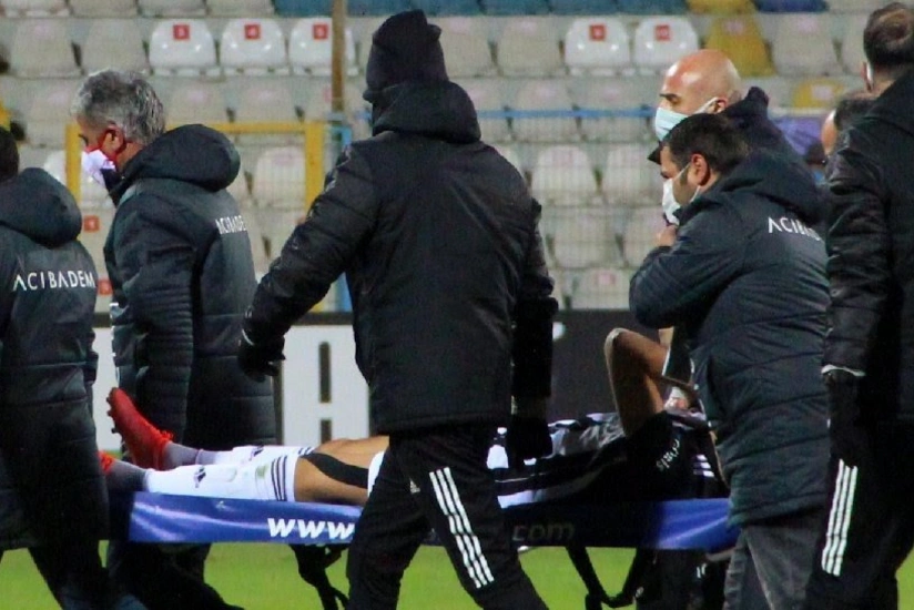 Beşiktaşın hücumçusu Bakıdakı oyunları buraxır