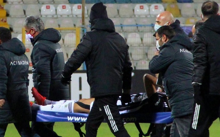 Beşiktaşın hücumçusu Bakıdakı oyunları buraxır