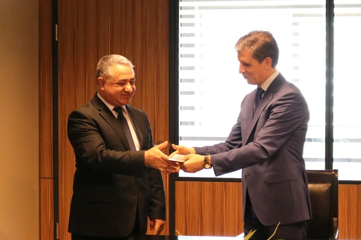 Sosial Tədqiqatlar Mərkəzinin əməkdaşlarına “Cümhuriyyət medalı” təqdim edilib