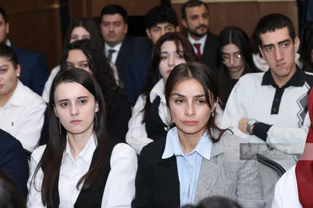 “Qalib Lider faktoru: Ölkəmizin dünyada artan nüfuzu və yeni reallıqlar” mövzusunda konfrans keçirilib