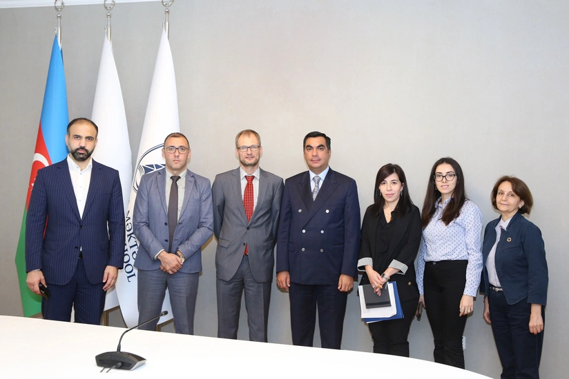 Bakı Ali Neft Məktəbində İsveçrə səfiri ilə görüş olub