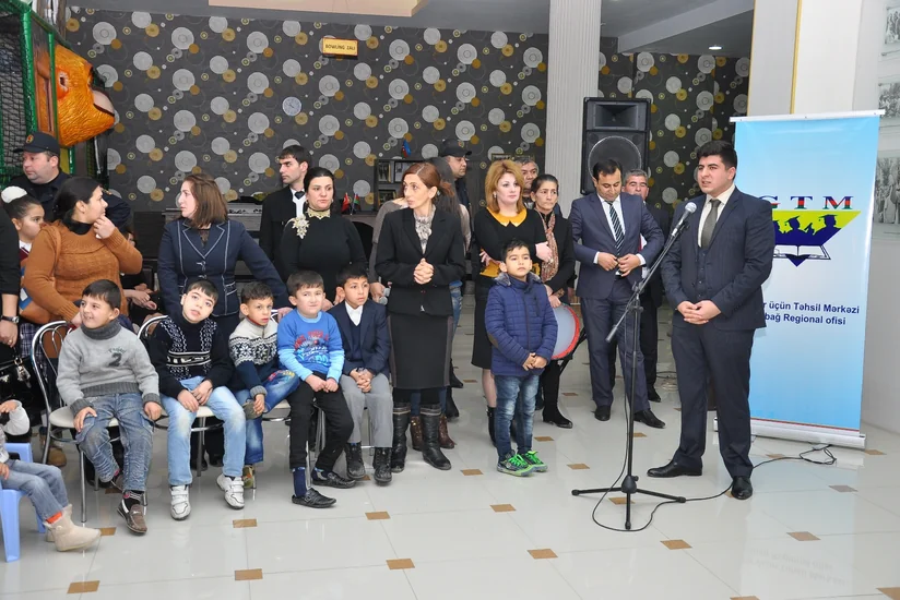 ​Gənclər üçün Təhsil Mərkəzi Beynəlxalq Əlillər Günü ilə bağlı tədbir keçirib