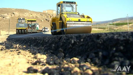 Hacıqabulda 12 min nəfərin istifadə etdiyi yolun asfaltlanmasına başlanılıb