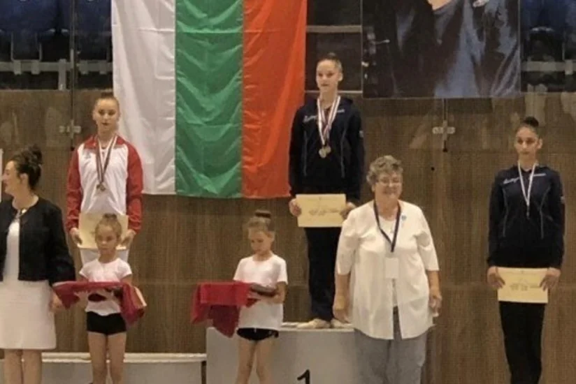 Azərbaycan gimnastları Varnada 5 medal qazanıblar