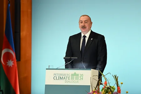 İlham Əliyev Berlində XV Petersberq İqlim Dialoqunun Yüksək Səviyyəli Seqmentində çıxış edib - YENİLƏNİB-5