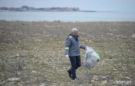 Bilgəhdə Xəzərin sahil zolağı plastik tullantılardan təmizlənib
