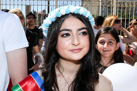 Bakıda məzunların “Son Zəng” həyəcanı - FOTOREPORTAJ - VİDEO