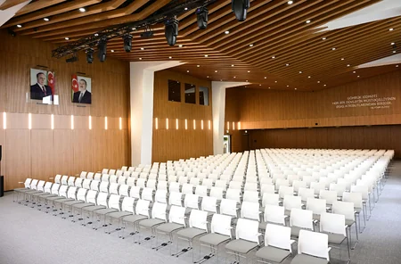 Prezident İlham Əliyev DGK-nın yeni inzibati binasının açılışında iştirak edib