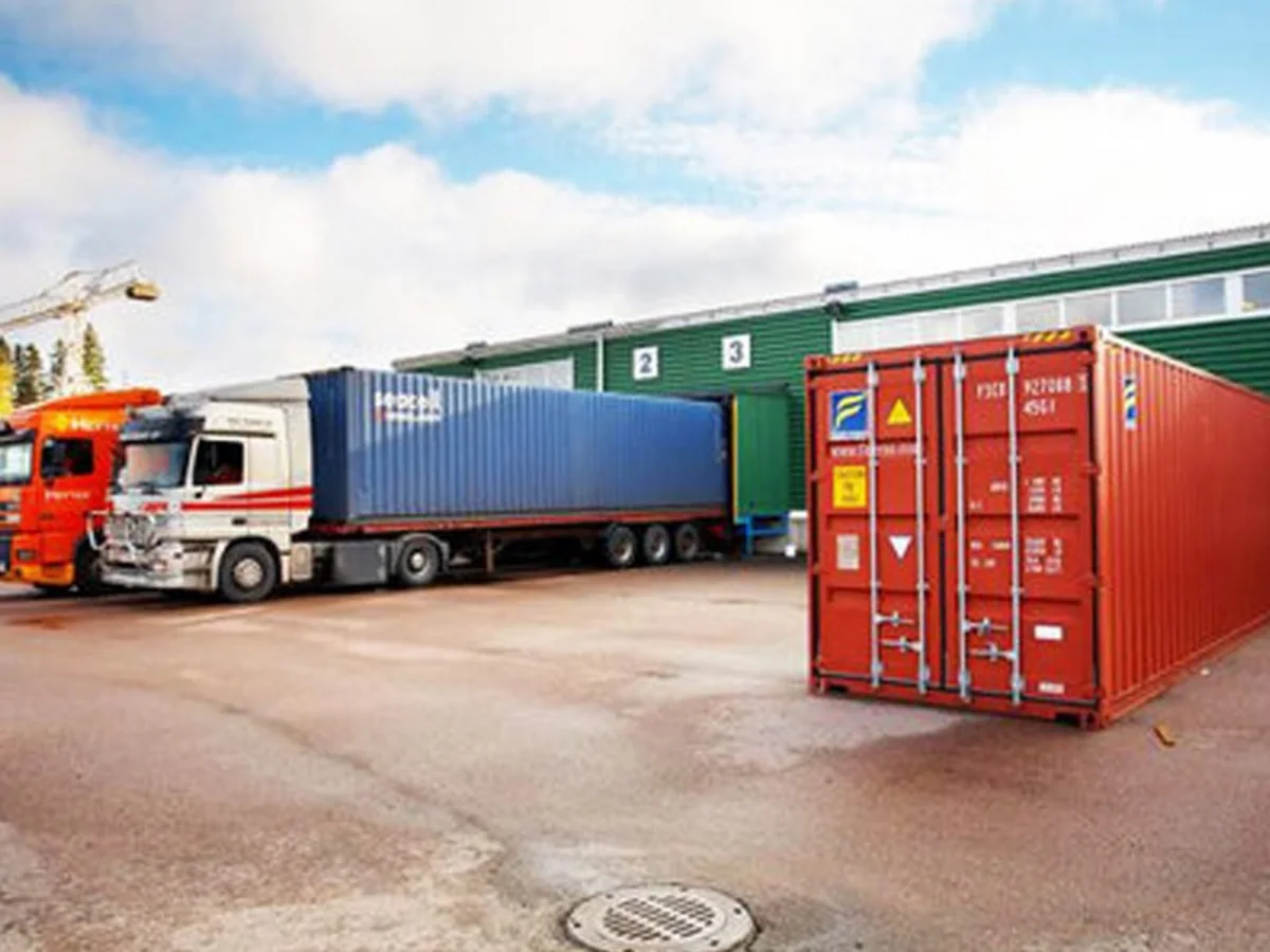 Bu ilin altı ayında 129,8 milyon ton yük daşınıb