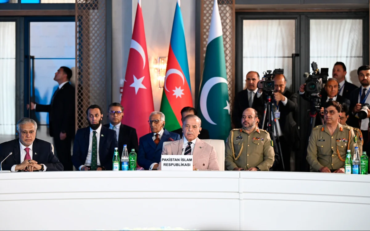 Şahbaz Şərif: Azərbaycan bu gün beynəlxalq müstəvidə böyük önəmə sahibdir