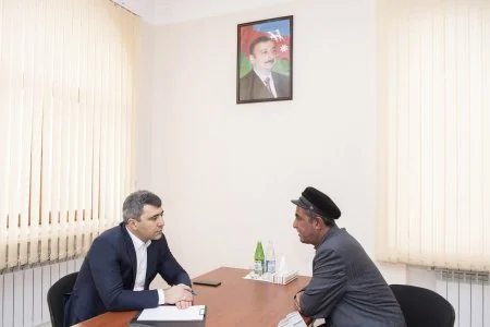 Kənd təsərrüfatı naziri Xaçmazda vətəndaşlarla görüşüb