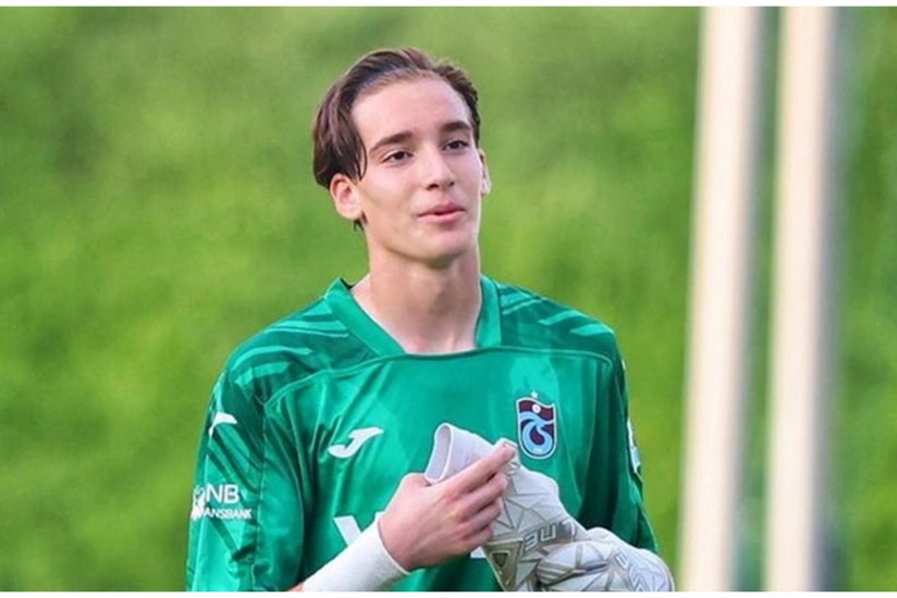 Trabzonsporun qapıçısının barmağı qırılıb