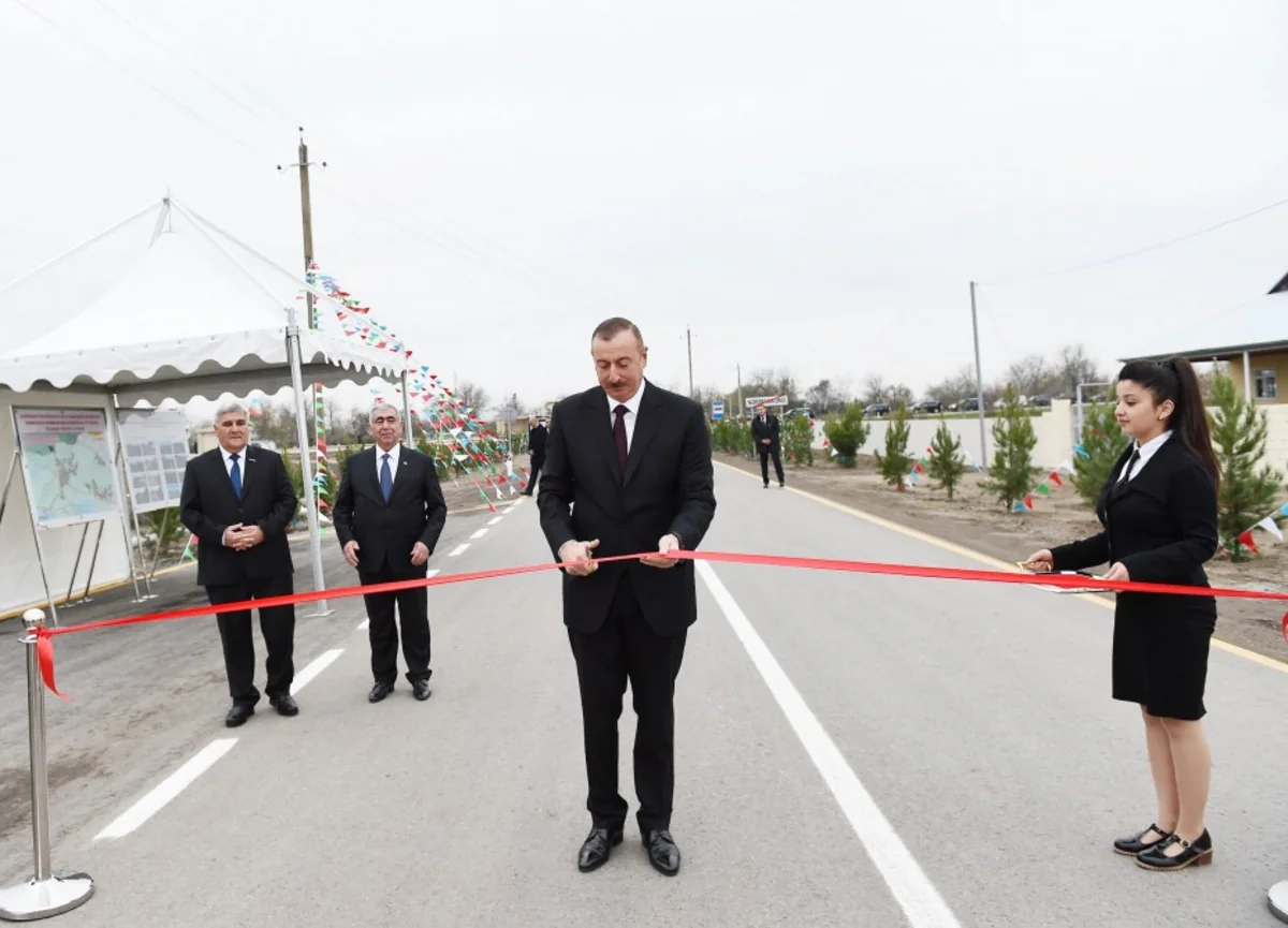 Prezident İlham Əliyev yenidən qurulan Suqovuşan-Həşimxanlı avtomobil yolunun açılışında iştirak edib