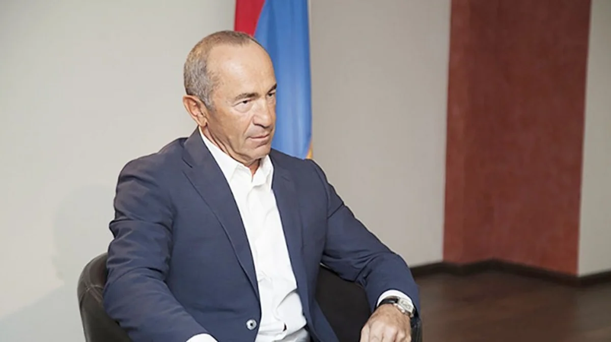 Koçaryan Xüsusi İstintaq Xidmətində ifadə verir