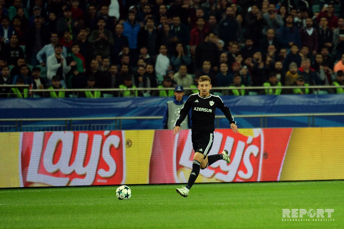 ÇL: Qarabağ  Roma qarşılaşması maraqlı anlarla yadda qalıb - FOTOREPORTAJ