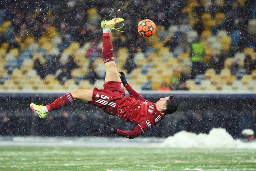 Robert Levandovski Çempionlar Liqasında yeni rekorda imza atıb