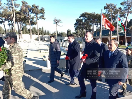 Qaraheybət faciəsində həlak olan DSX zabitlərinin xatirəsi yad edilib