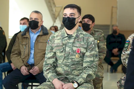 Şəhid ailələri və müharibə əlillərinə daha 50 mənzil verilib