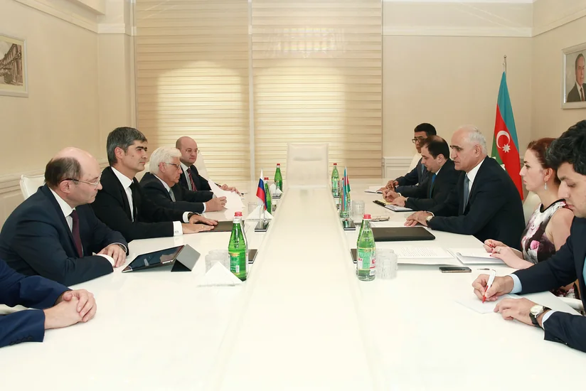 Azərbaycanın iqtisadiyyat naziri Rusiyanın nəqliyyat nazirinin müavini ilə görüşüb