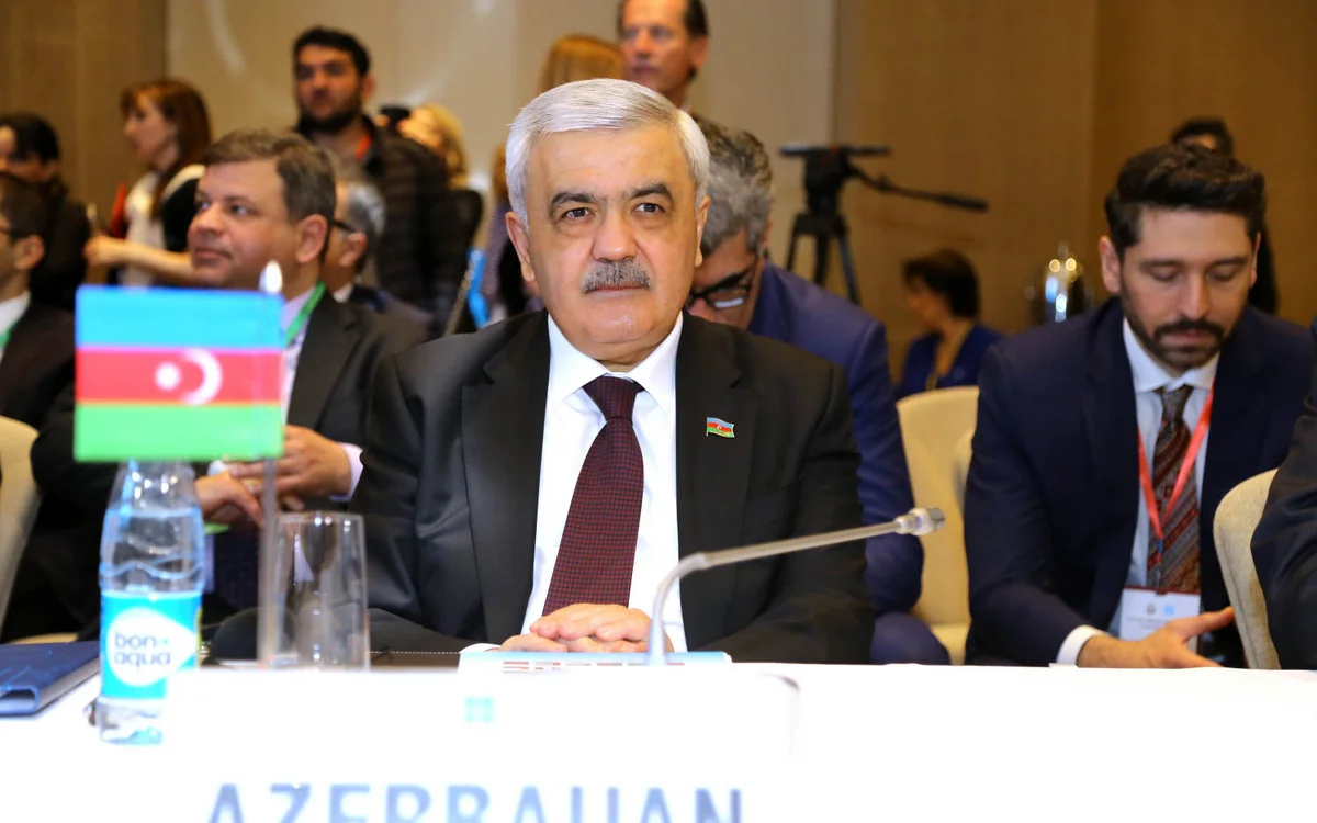 Rövnəq Abdullayev: “SOCAR “Rəqəmsal yataq” layihəsinə start verib”