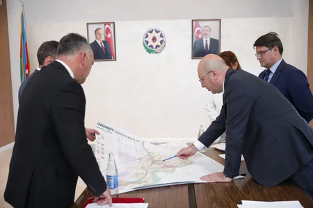 Dövlət Şəhərsalma və Arxitektura Komitəsinin sədri Şəmkirdə vətəndaşları qəbul edib