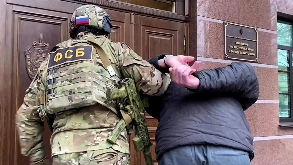 ФСБ России призвала вагнеровцев принять меры по задержанию основателя ЧВК Пригожина