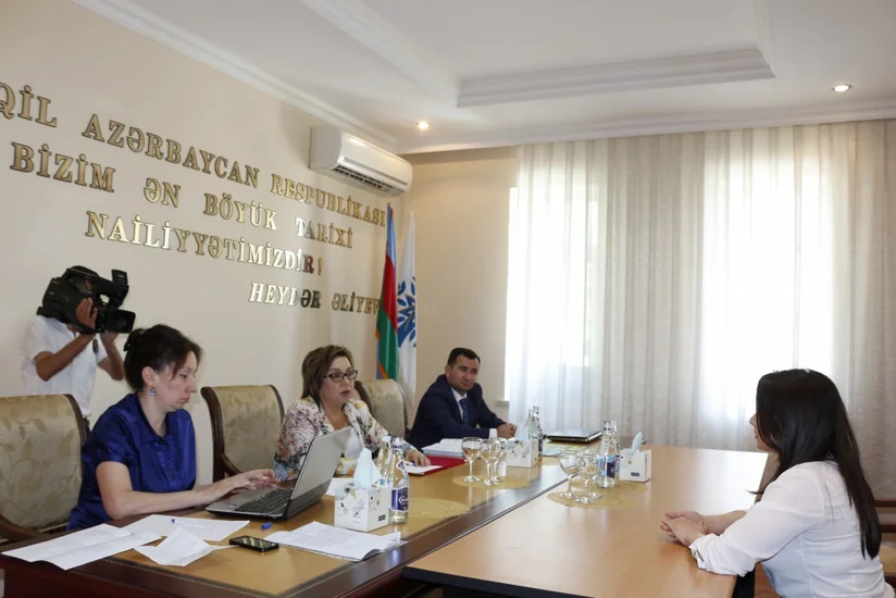 Məleykə Abbaszadə Bərdədə vətəndaşları qəbul edib