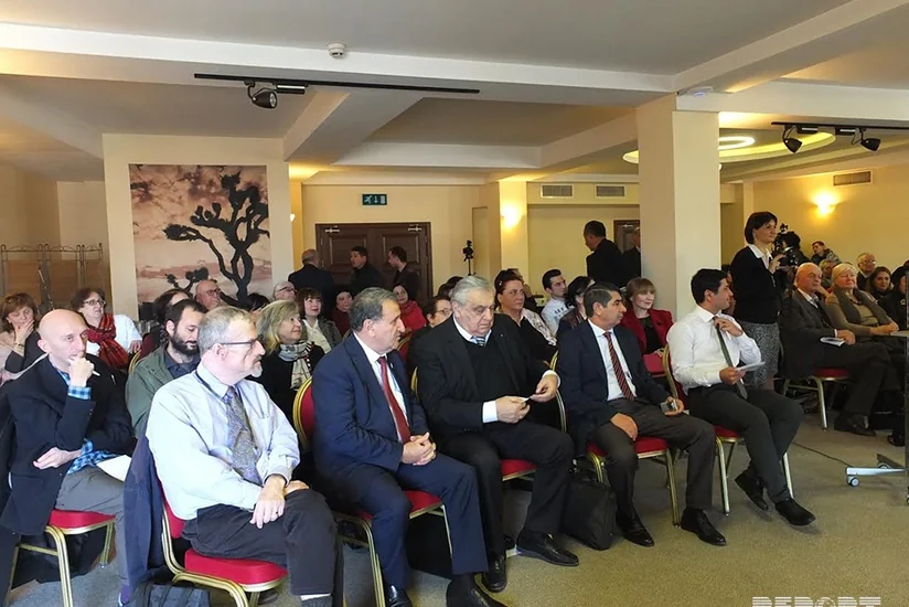 Tbilisidə Şota Rustavelinin 850 illiyinə həsr olunmuş konfrans keçirilir - FOTO