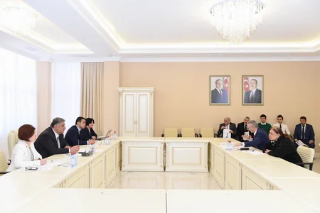 Gənclər və idman naziri Sumqayıtda vətəndaşları qəbul edib