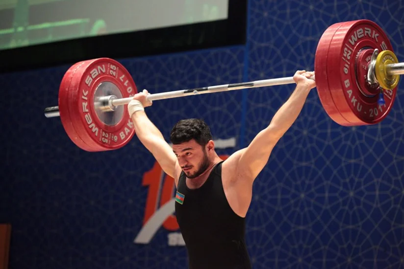 Ağır atletlər çempionatında 69 kq çəki dərəcəsində medalçılar məlum olub