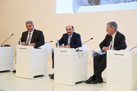 Bakıda İrimiqyaslı idman yarışlarının keçirilməsinin ölkəyə faydaları mövzusunda konfrans işə başlayıb