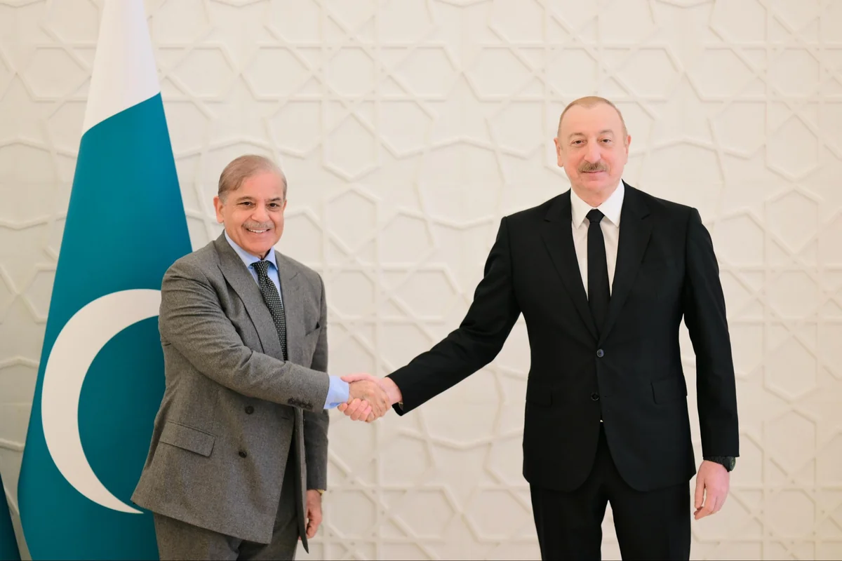 Shehbaz Sharif invites Ilham Aliyev to Pakistan
