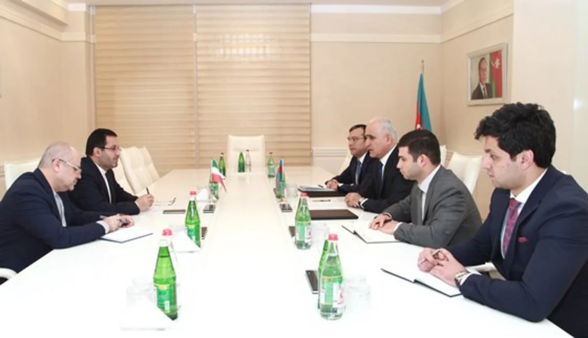 Iranian ambassador visits Ministry of Economy