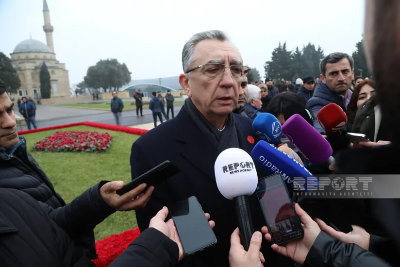 Eldar Əzizov: Cümə məscidinin əsaslı şəkildə təmir işləri tamamlanmaq üzrədir