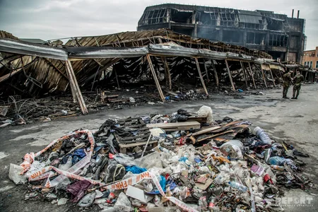 В ТЦ Diqlas сгорела территория площадью 17 тыс. квадратных метров - ФОТОРЕПОРТАЖ
