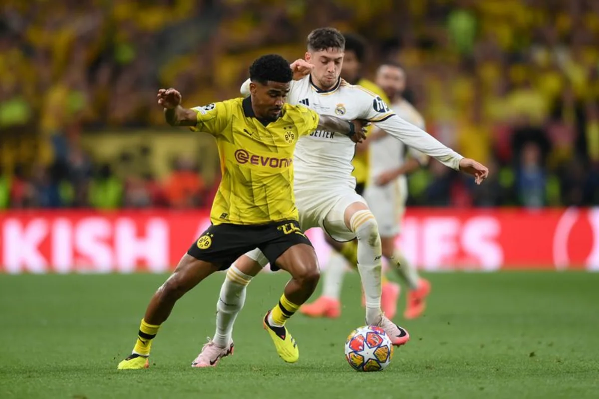 Aston Villa complete Ian Maatsen signing from Chelsea