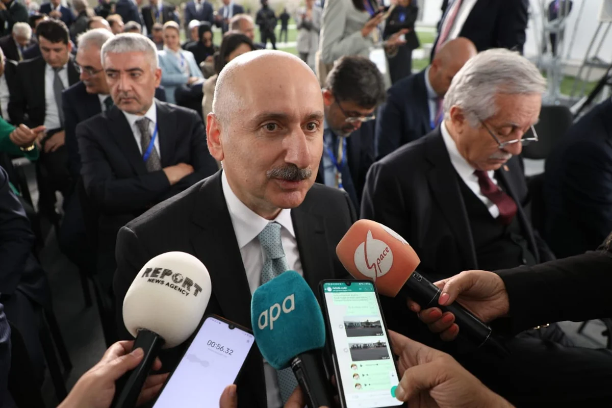 Adil Karaismailoğlu: Orta Dəhlizin əhəmiyyəti hər gün artacaq